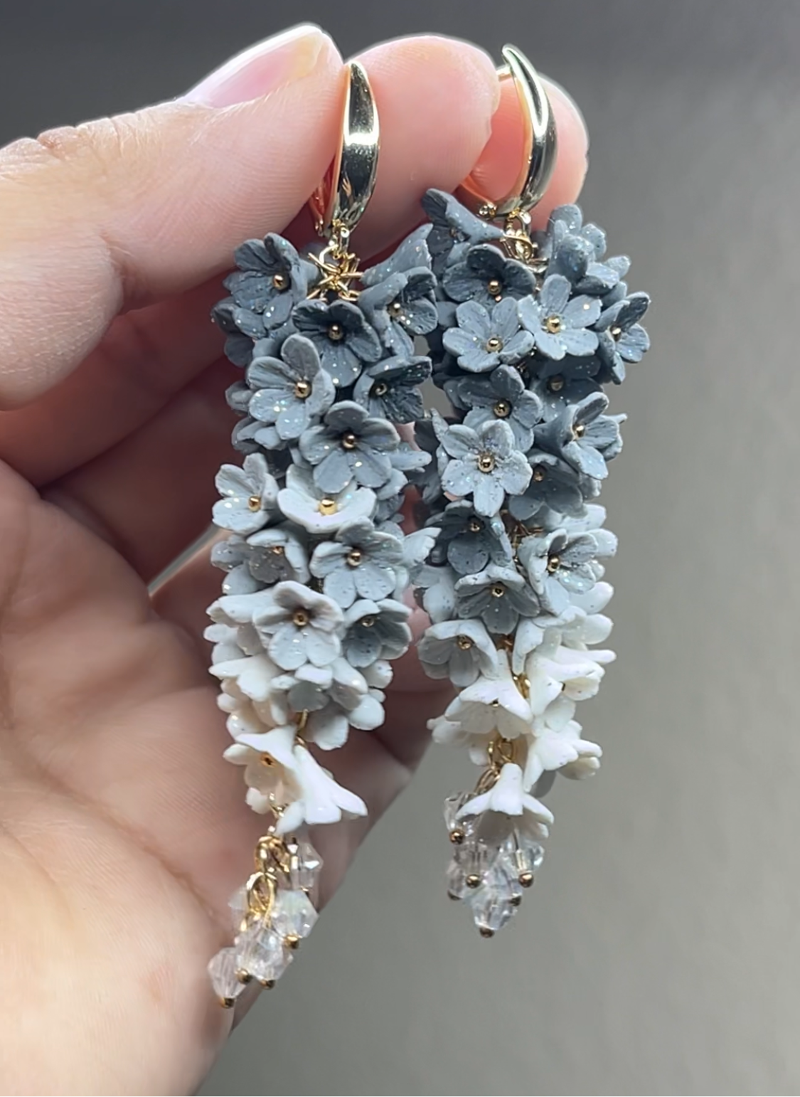 Grey glitter drop