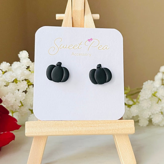 pumpkin studs